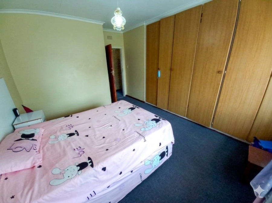 3 Bedroom Property for Sale in Vaalpark Free State